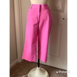 Fabulous LILLY PULITZER Flamingo Pink Cropped Stretch Pants sz. 10
